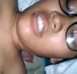 Incesto real filha sentindo o pau do pai primeira vez